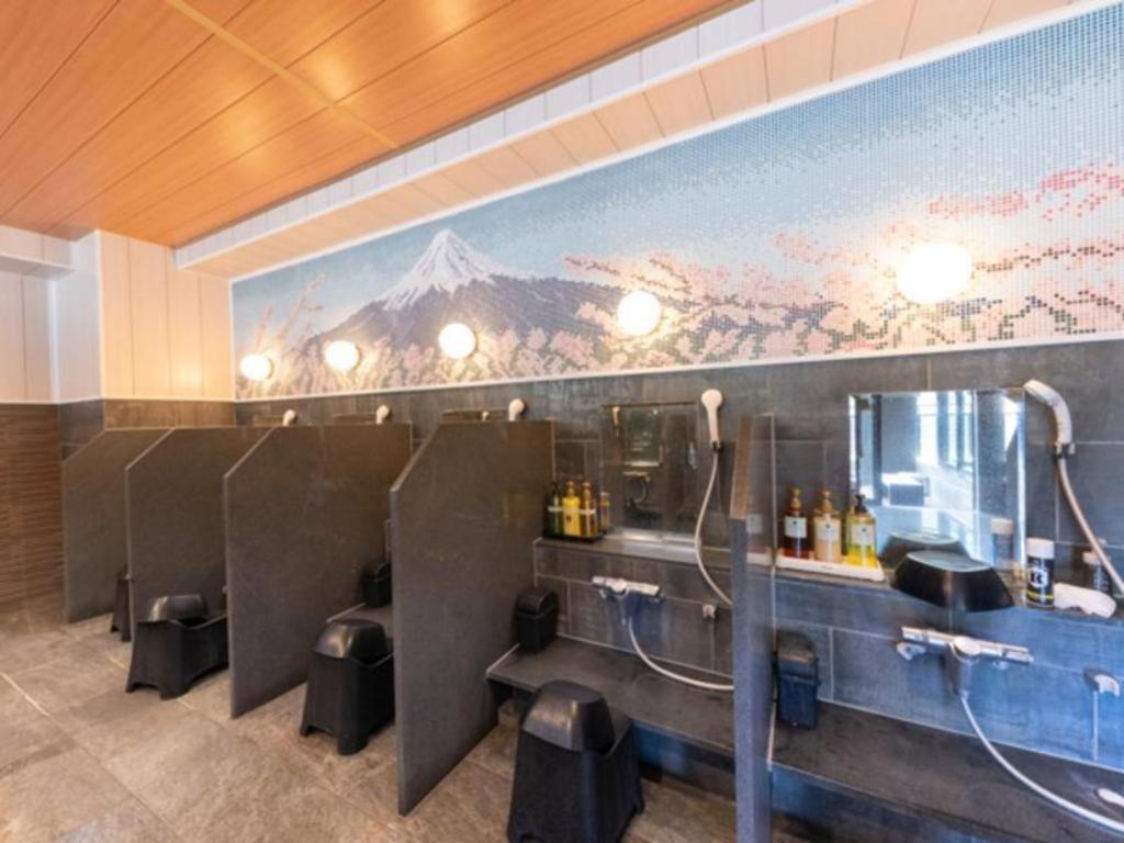 Livemax Resort Atami Ocean Екстериор снимка