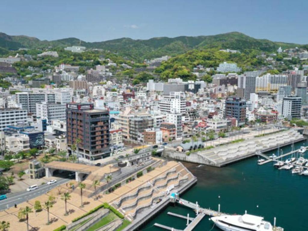 Livemax Resort Atami Ocean Екстериор снимка